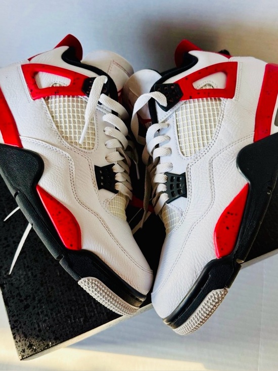 Nike Other - Nike Air Jordan 4 Retro 'Red Cement' Size Men 9.5
